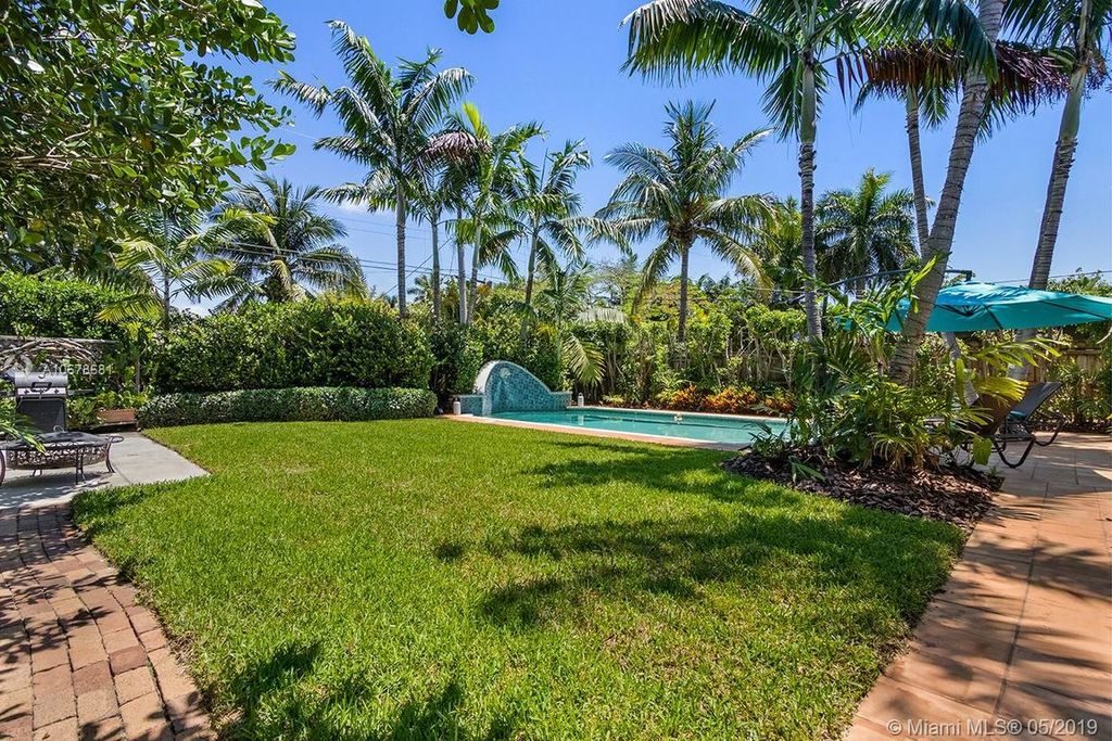 Garden and retreat area at our Hollywood sanctuary